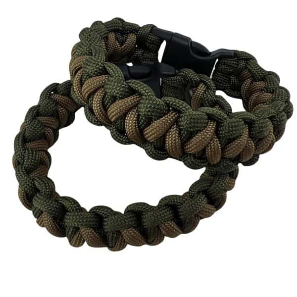 Brown Paracord Fishtail Bracelet with Blue Center Stitch. – Surf City  Paracord, Inc.