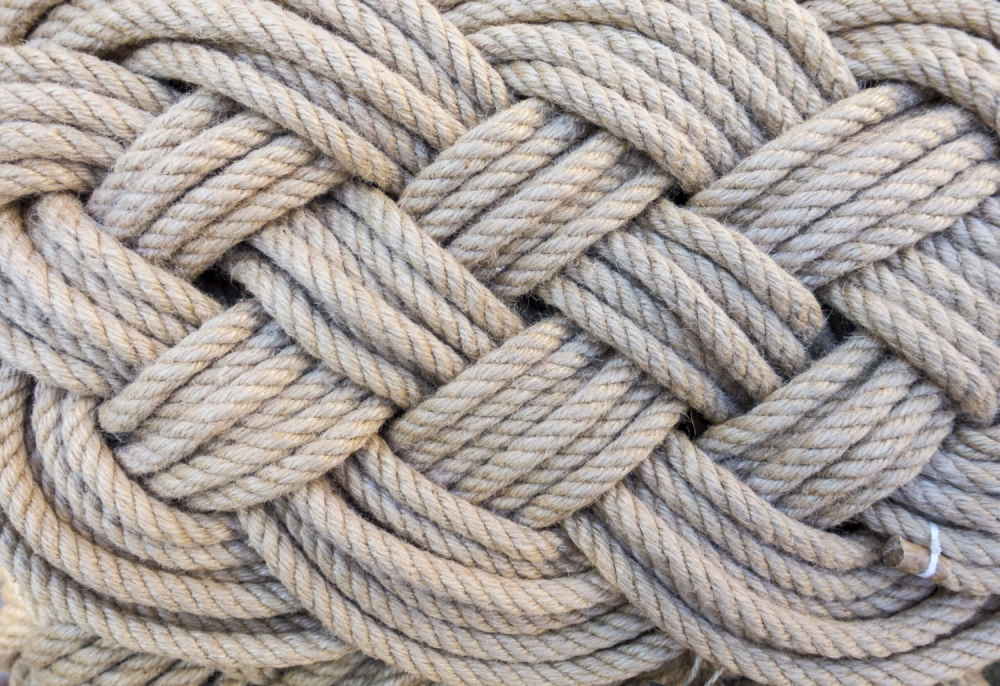 From Polyester To Cotton Rope: Natural vs. Synthetic Fibres