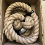 28mm Natural Jute Bannister Rope x 2.9 Metres C/W 6 Powder Coated Black Fittings (CS)
